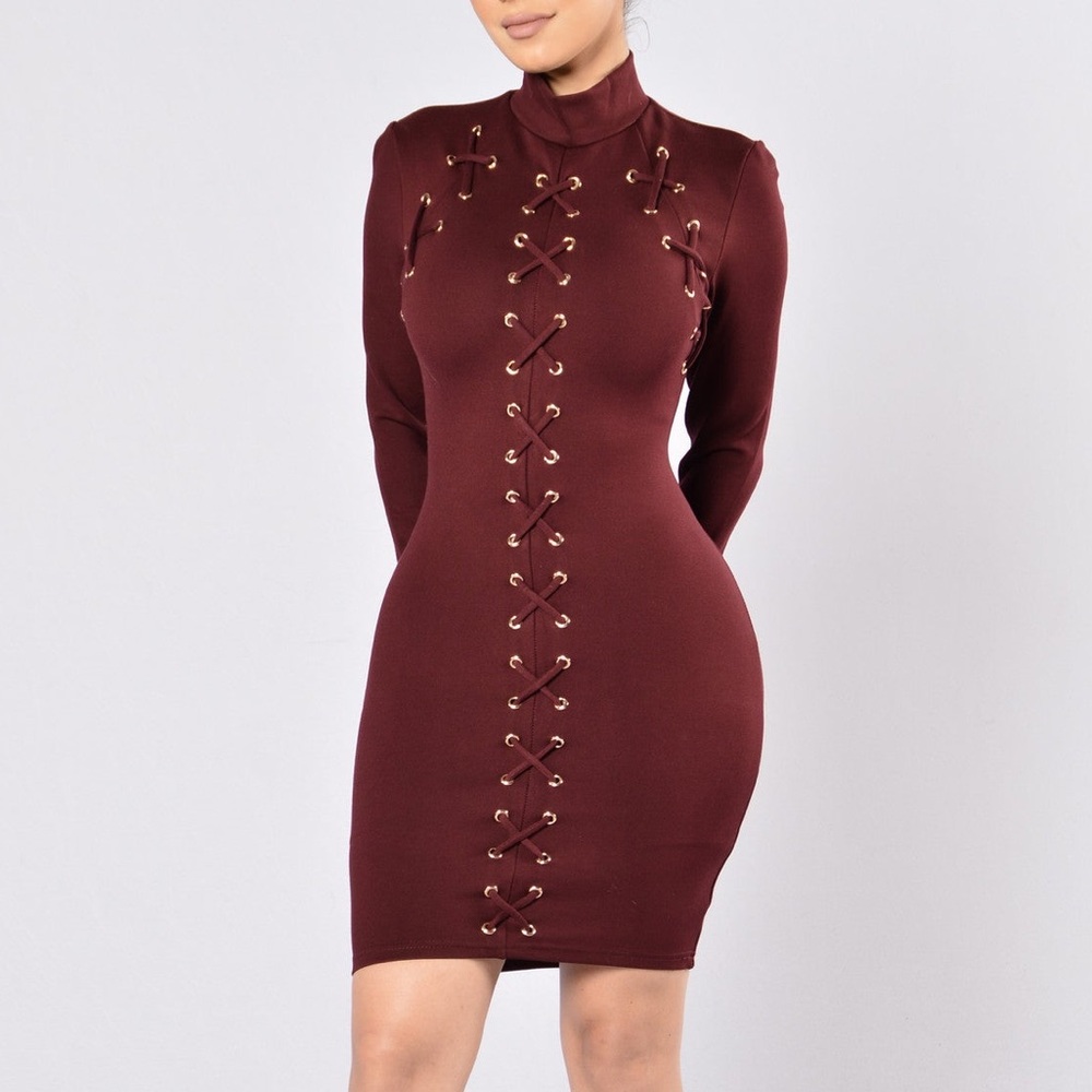 Fashion Nova Experienced Dress - Burgundy